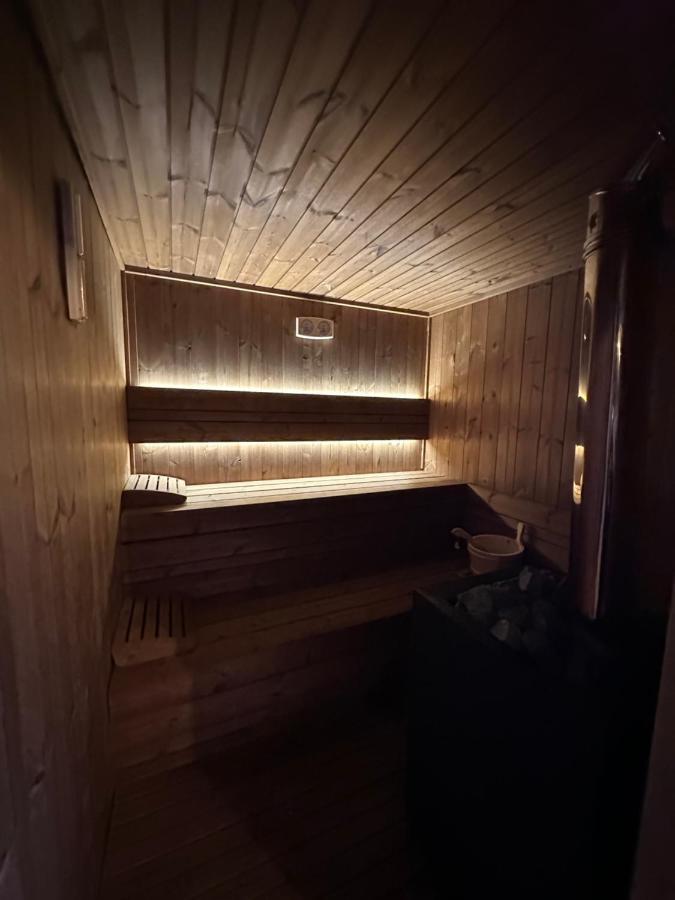 Villa Le Cinema Широки-Дол Экстерьер фото